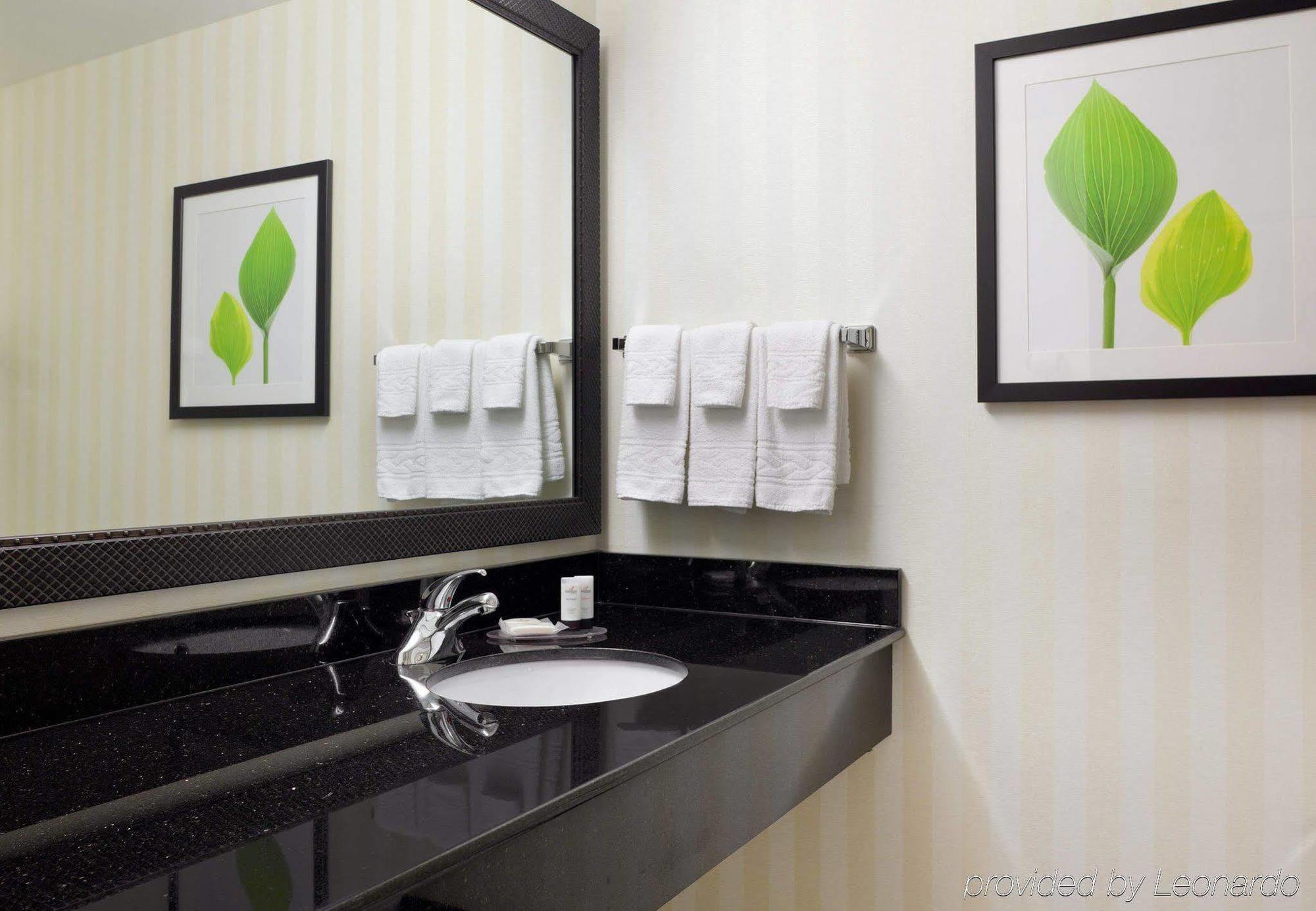Fairfield Inn & Suites By Marriott Wichita Downtown Rum bild
