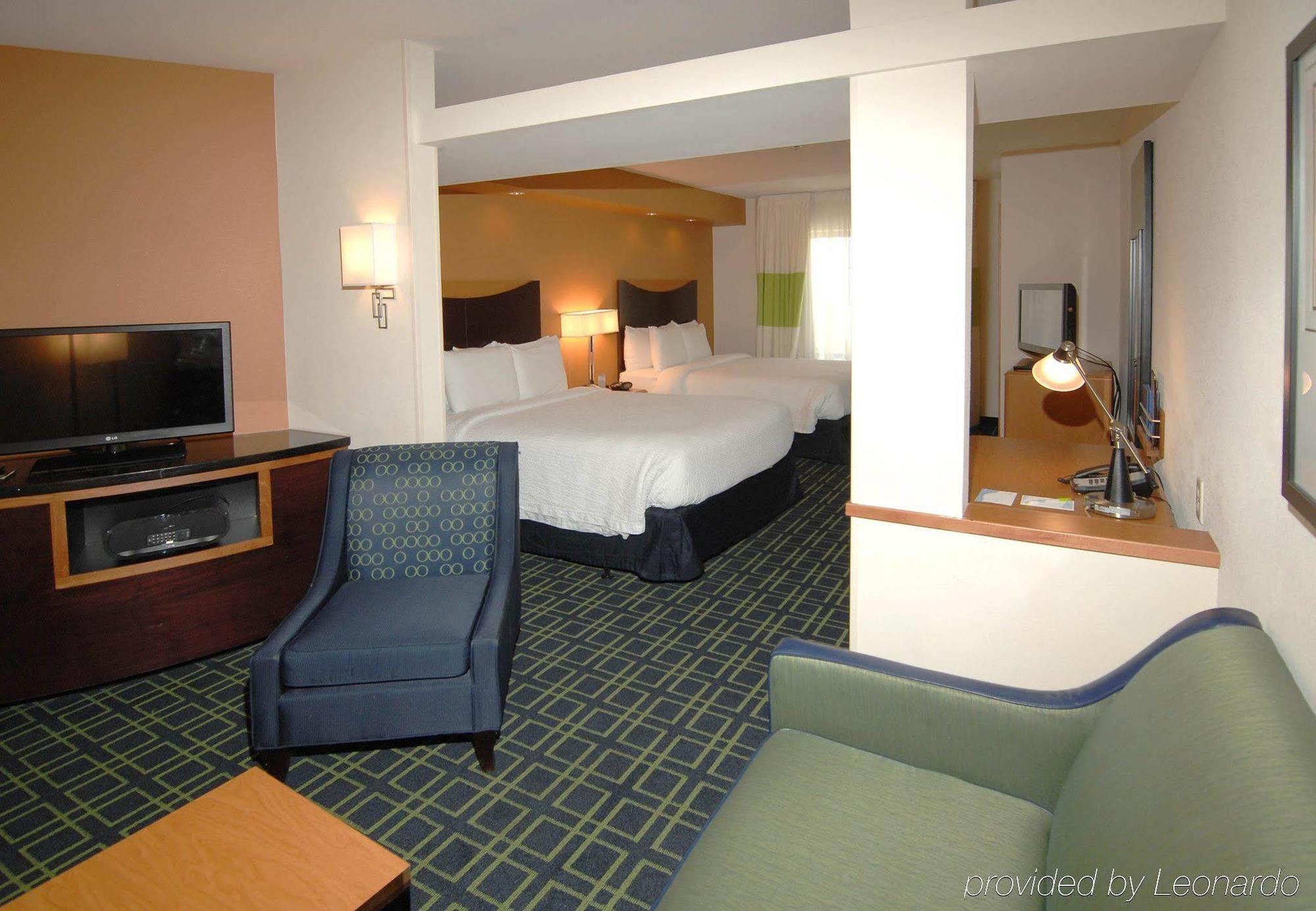 Fairfield Inn & Suites By Marriott Wichita Downtown Exteriör bild