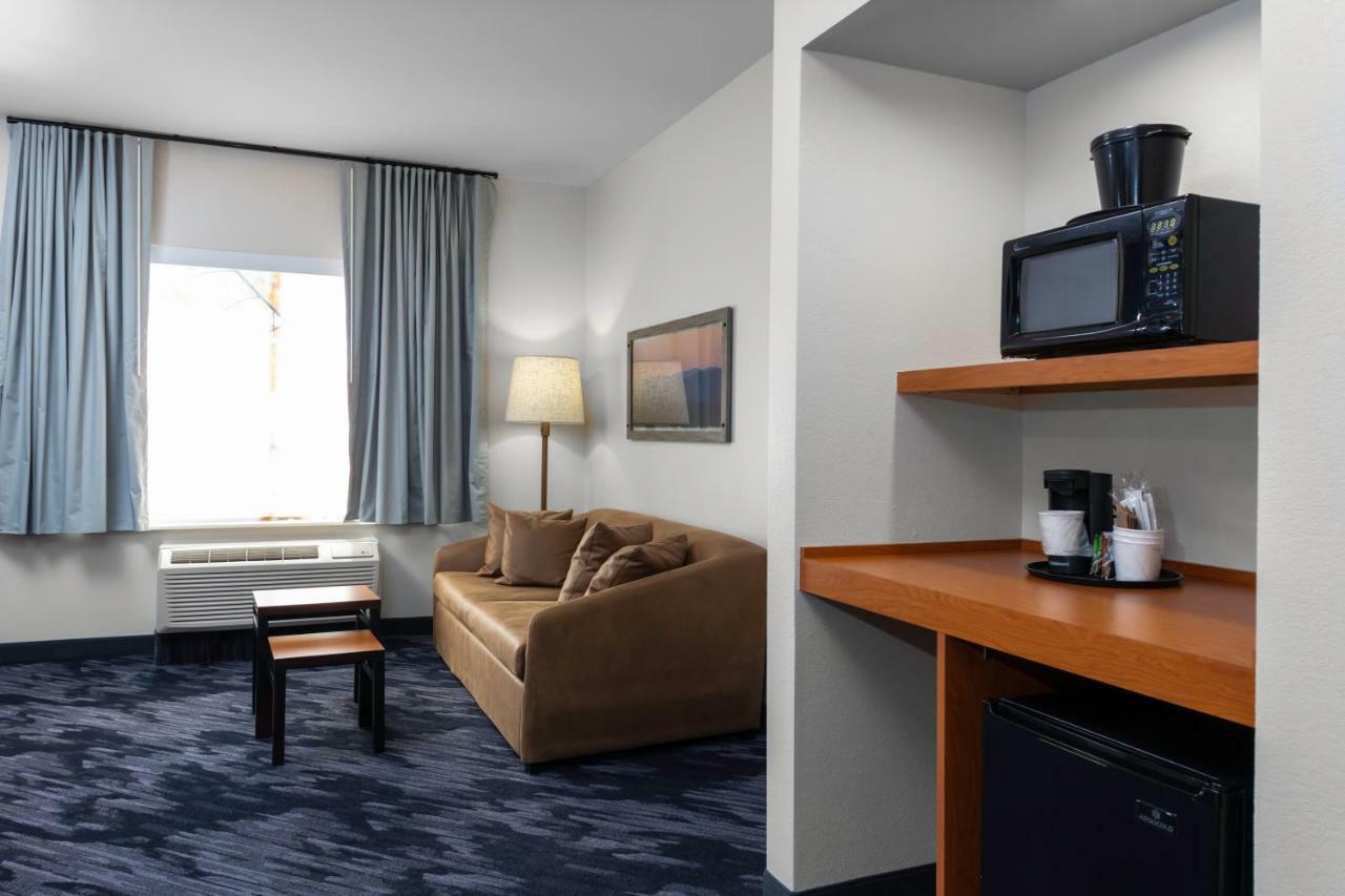 Fairfield Inn & Suites By Marriott Wichita Downtown Rum bild